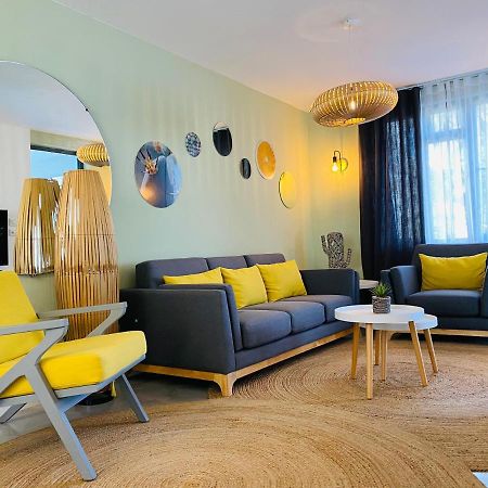 Sweet Beach Apt-Pool, Terrace, Ground Floor, Few Steps From Beach! Flic-en-Flacq Eksteriør billede