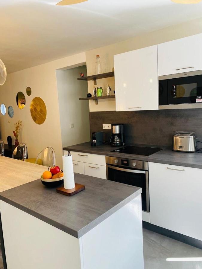 Sweet Beach Apt-Pool, Terrace, Ground Floor, Few Steps From Beach! Flic-en-Flacq Eksteriør billede