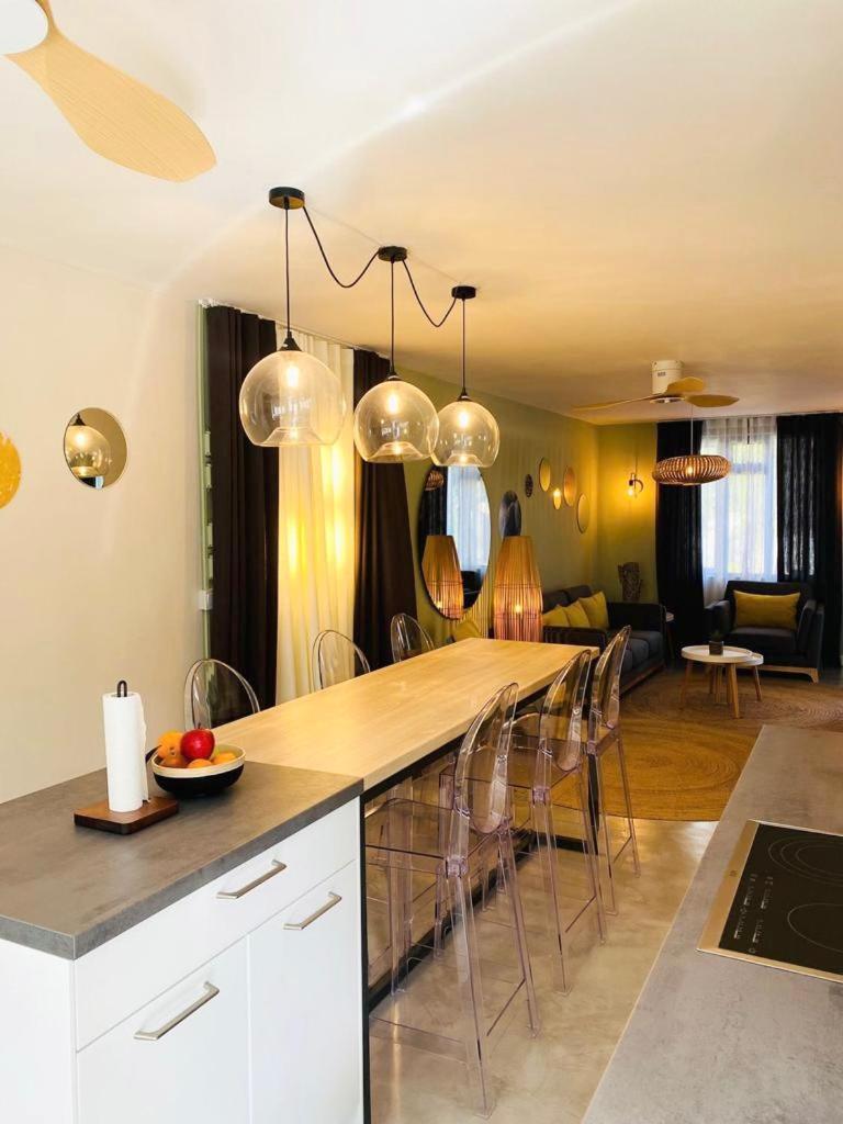Sweet Beach Apt-Pool, Terrace, Ground Floor, Few Steps From Beach! Flic-en-Flacq Eksteriør billede